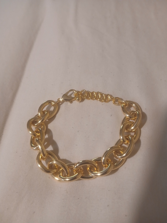 Lane Woods Jewelry Jewelry - Women's Gold Chunky Link Bracelet with Lobster Clasp